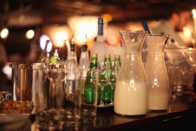Молоко в баре