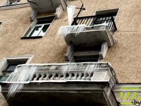Береги балкон смолоду!